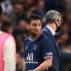 Messi angry as Pochettino subs him out in the 76th minute
