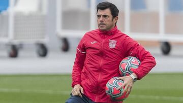 22/10/19
 CD LEGANES ENTRENAMIENTO 
  LUIS CEMBRANOS Entrenador