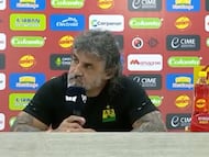 El DT de Bucaramanga dejó un claro mensaje sobre la violencia de en los estadios.