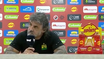 Aclaro que, pese a ser una gran hinchada, deben calmarse.