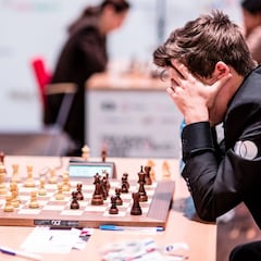 Carlsen cede la corona ante un joven de 17 años: "El reglamento es estúpido"