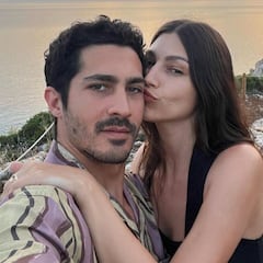 Úrsula Corberó y Chino Darín dan la bienvenida a su primer hijo