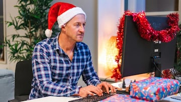 ¡Al triple! Esto te deben pagar por trabajar el 24 y 25 de diciembre en México