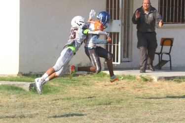 Los Broncos, de la celda al emparrillado
