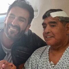 ¡Hola, Diego! La primera imagen de Maradona después de su operación