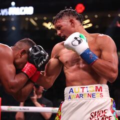 David Morrell noqueó a Yamaguchi Falcao en el primer round