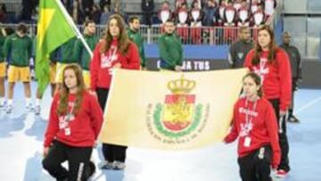 España y la Caja Mágica aprueban el examen