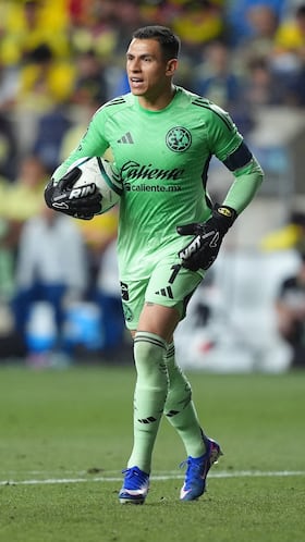Mar 10, 2026; Chester, Pennsylvania, USA; Club America goalkeeper Angel Malagon (1) holds the ball against the Philadelphia Union in the first half at Subaru Park. Mandatory Credit: Kyle Ross-Imagn Images