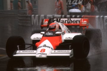 El austriaco Niki Lauda obtuvo su tercer y último campeonato con una ventaja de apenas medio punto sobre el subcampeón y nuevo piloto del equipo el francés Alain Prost con el McLaren MP/4 con motor turbo TAG-Porsche.