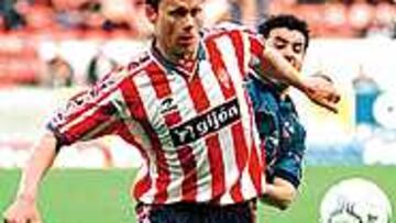 UNA INCÓGNITA. Lediakhov, uno de los referentes de la afición rojiblanca, deberá demostrar que su juego ha mejorado y se merece un puesto.