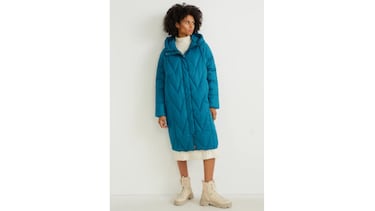 10 prendas de abrigo con hasta el 50% de descuento: chaquetas, parkas, plumíferos…