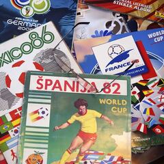 Conoce a los creadores del álbum Panini de la Copa del Mundo de fútbol