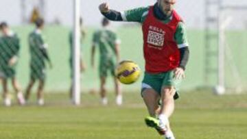 Lomb¨¢n es duda ante el Atleti por un problema personal