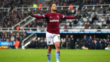 Tras anotar en dos ocasiones ante el Newcastle United, recordamos cuando Javier Hernández lo hizo en otras ocasiones.