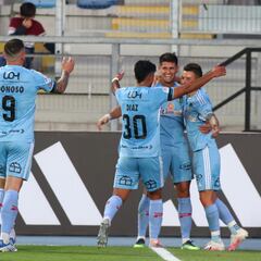 O’Higgins ganó una batalla con 10 jugadores y arquero debutante