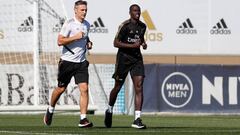 Ferland Mendy en un entrenamiento.