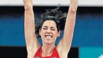Oro sorpresa para Carlota Castrejana en el triple salto