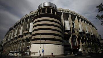 El exfutbolista Raúl Cano, acusado de estafa, gastó 84.000€ en un palco del Bernabéu