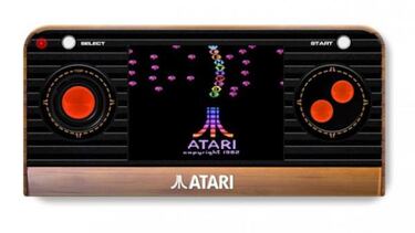 Atari 2600 está de vuelta con una consola portátil