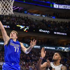 Doncic no es humano: 42 puntos, triple-doble y victoria de los Mavs