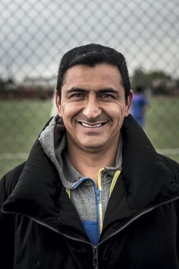 El ex volante de Universidad de Concepción y recordado por el gol de rabona marcado a Johnny Herrera en 2003, en candidato a concejal por la comuna de La Florida.

