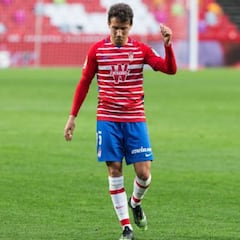 Luis Milla y Luis Suárez, otro mes y medio más de baja por lesión