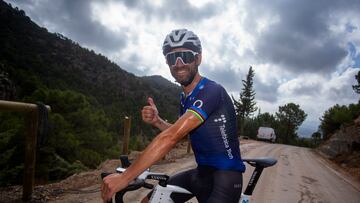 El ciclista del Movistar Alejandro Valverde, tras competir en una carrera de gravel.