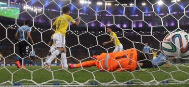 James y un historial positivo ante los turcos y Fernando Muslera