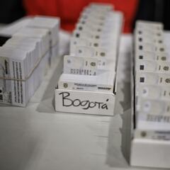 El nuevo capítulo por las cédulas de extranjería: qué pasará con los pasaportes y últimas noticias