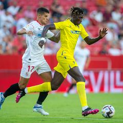 Momo Mbaye, de la cantera al primer equipo del Cádiz