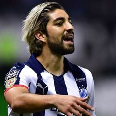 Rodolfo Pizarro se realiza pruebas médicas para llegar a Rayados