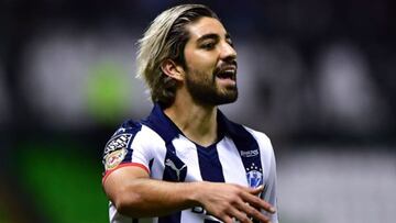 Rodolfo Pizarro se realiza pruebas médicas para llegar a Rayados