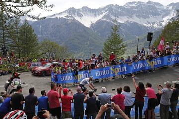 Froome revoluciona el Giro a 2 etapas del final