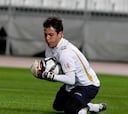 Diego Alves calienta el clásico Madrid-Barça
