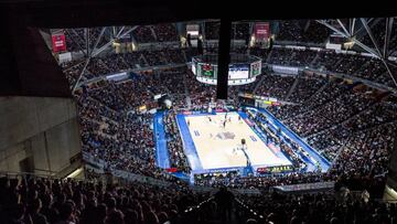 El Buesa Arena se llenó igualando la mayor marca histórica de espectadores en un partido en España.