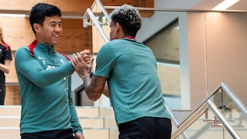 Luis Díaz regresa a los entrenamientos con Liverpool