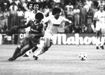 4 de abril de 1981. El Madrid vence en El Helmántico al Salamanca 1-3 con un hat-trick de uno de los mitos del madridismo.