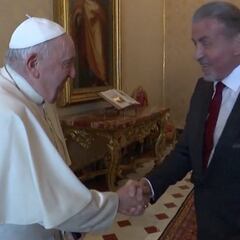 Papa Francisco boxea con Stallone al estilo de Rocky