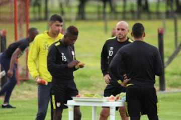 Independiente Santa Fe enfrentará a River Plate el próximo jueves en el estadio El Campín de Bogotá, en el partido de ida de la Recopa Sudamericana.