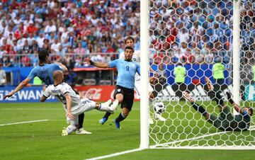 Cavani puso el definitivo 3-0.