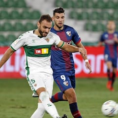 1x1 del Elche: Edgar salva al Elche y deja la puerta a cero