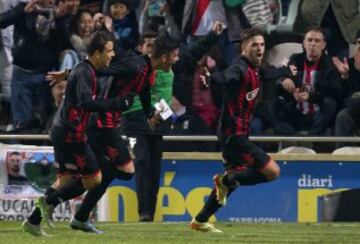 Fran celebra el 1-0.