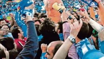 Celebración la temporada pasada de la permanencia en la máxima categoría.