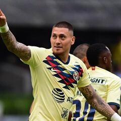 Nicolás Castillo confirmó cuándo podría volver a jugar