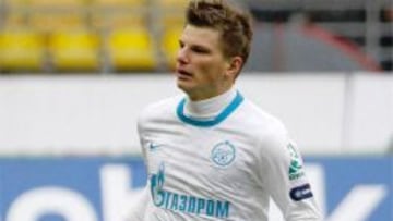 Arshavin se marcha del Arsenal y regresa al Zenit