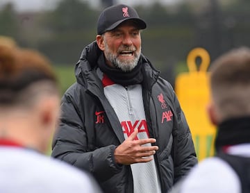 Luis Díaz está de vuelta. El extremo regresó a entrenamientos grupales en Liverpool y apunta al partido contra Manchester City. El club compartió su alegría en la práctica.