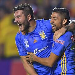 Tigres renueva a Javier Aquino; Gignac, apalabrado