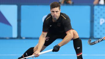 Colombes (France), 08/08/2024.- Gonzalo Peillat of Germany in action during the Men Gold Medal match Germany vs Netherlands of the Field Hockey competitions in the Paris 2024 Olympic Games, at the Yves-du-Manoir Stadium in Colombes, France, 08 August 2024. (Francia, Alemania, Países Bajos; Holanda) EFE/EPA/YAHYA ARHAB
