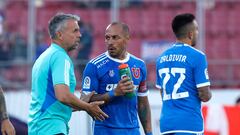 Álvarez no pasó desapercibido en su debut en la U: las decisiones que sorprendieron a los hinchas