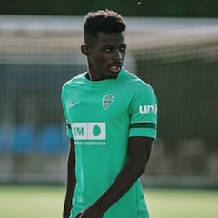 El Espanyol ficha a una promesa del Elche de 18 años